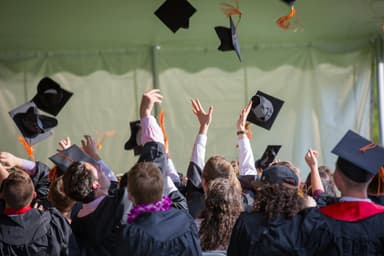  Detalii Cruciale După Prima Etapă de Înscriere la Clasa Pregătitoare - Aproape 22 de Elevi în Fiecare Clasă!