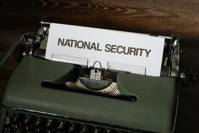 MApN semnalează noi dezinformări și informații false despre securitate și apărare, răspândite online prin diverse platforme de mesageriei. Descoperă detalii!