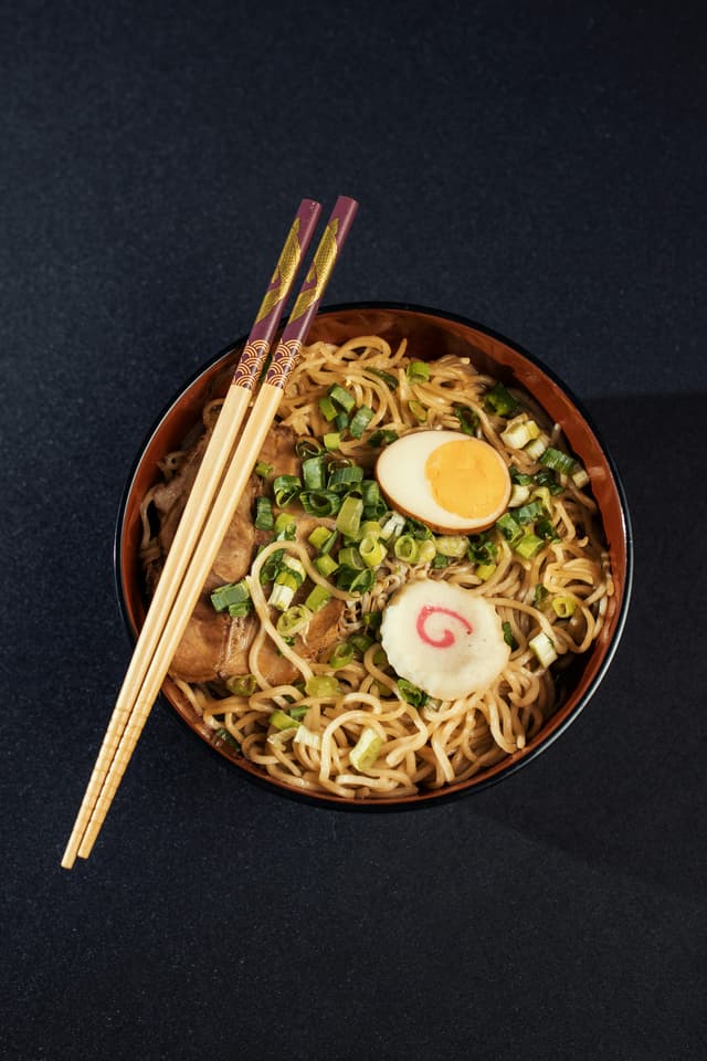 DSVSA Constanța Suspendă Activitatea unui Centru de Ambalare Ouă și a unui Restaurant Japonez în Urma Controalelor din Mai 2025