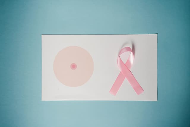  Începe Campania Gratuită de Screening Mamar pentru Femeile cu Diagnostic Oncologic la Universitatea Ovidius, Constanța, din 6 Mai 2025