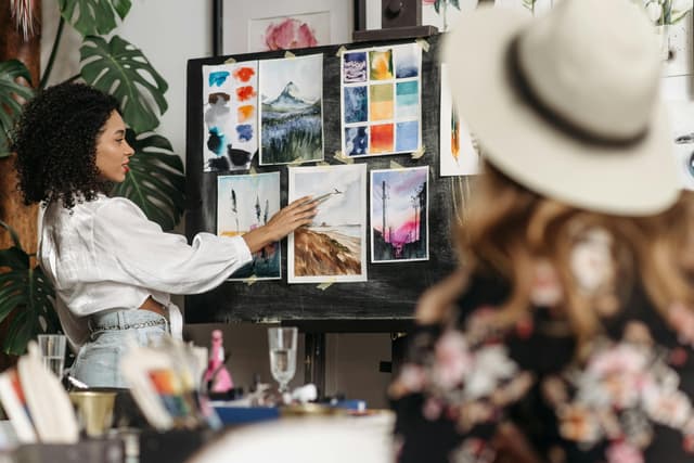  Incola Expressio Artis Transformă Școala Dimitrie Cantemir din Constanța într-o Galerie Artistică Interactivă