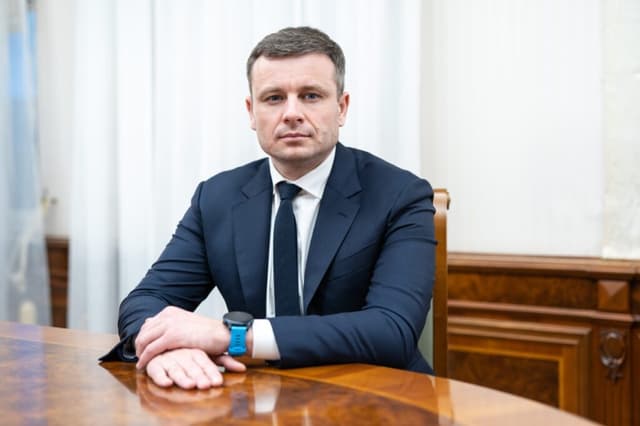 Kiev solicită Uniunii Europene sprijin financiar direct pentru armata ucraineană începând din 2026, consolidând securitatea europeană împotriva amenințărilor rusoși.