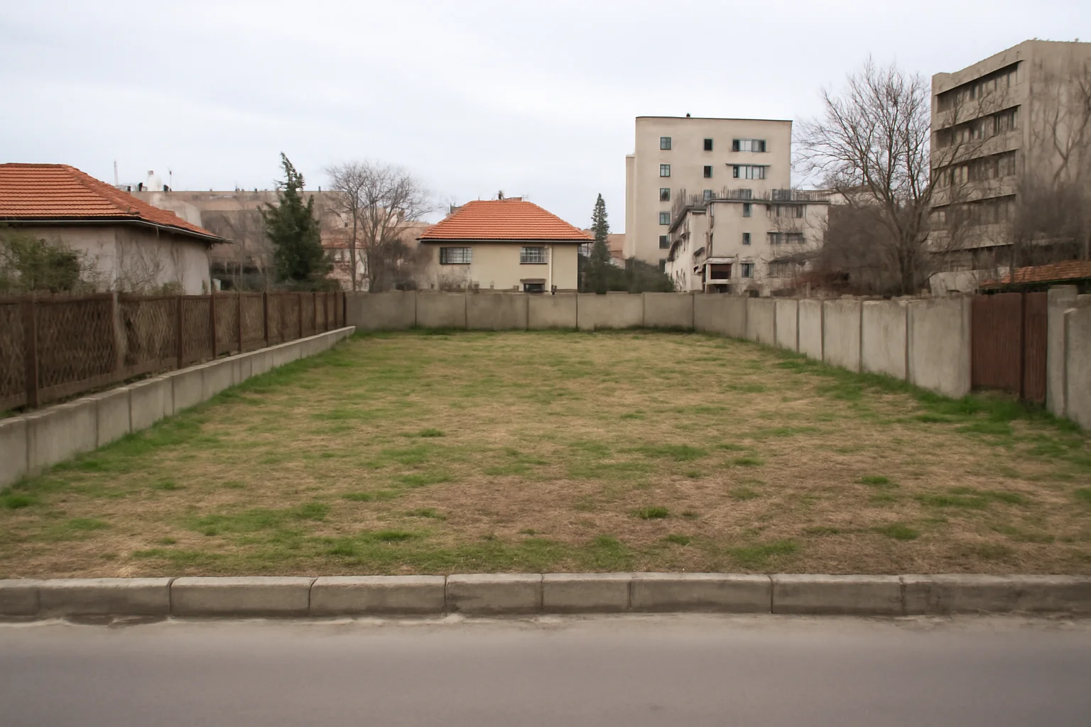 Primăria Constanța scoate la vânzare un teren de 418 mp pe strada Olteniei